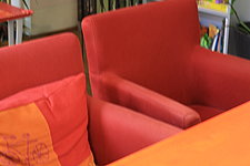 rote Sessel / Praxisraum